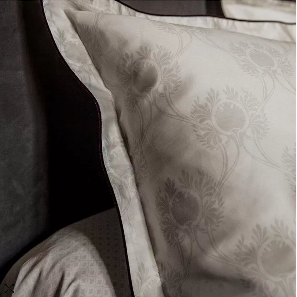 NEW Anne de Solène Merveille 300 Thread Count Standard Sham  22"W x 27"L Cotton